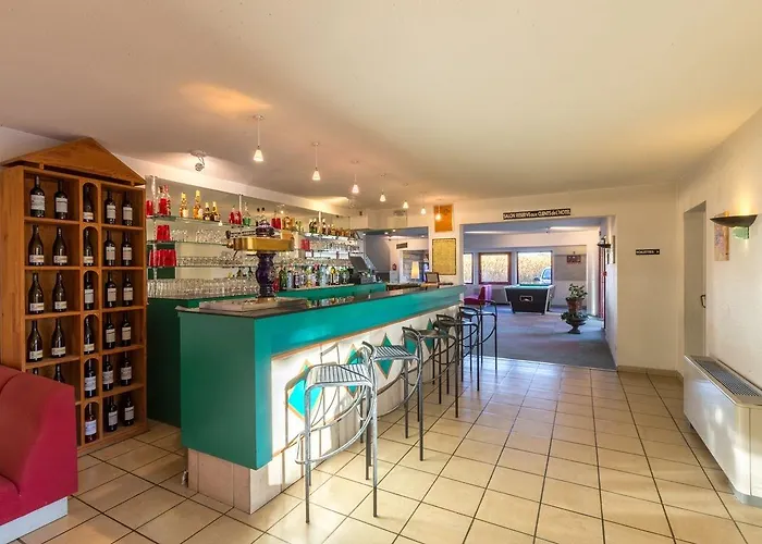 伊尔科酒店 Cazères-sur-lʼAdour